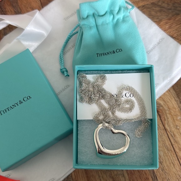 Tiffany & Co. Elsa Peretti Open Heart Pendant Long Mesh Necklace - Picture 10 of 13